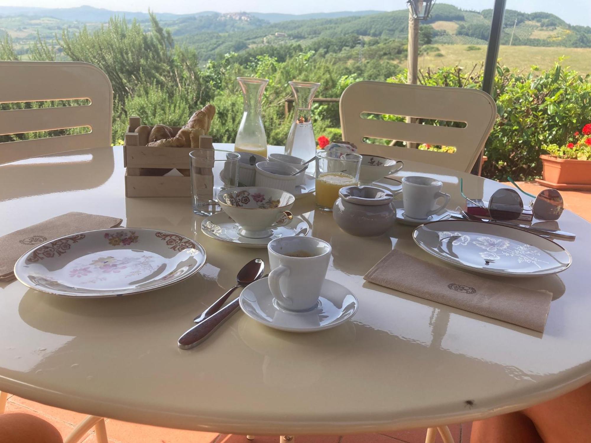 Country House La Collina Di Bargiano - Casa Raffaella アッレローナ エクステリア 写真