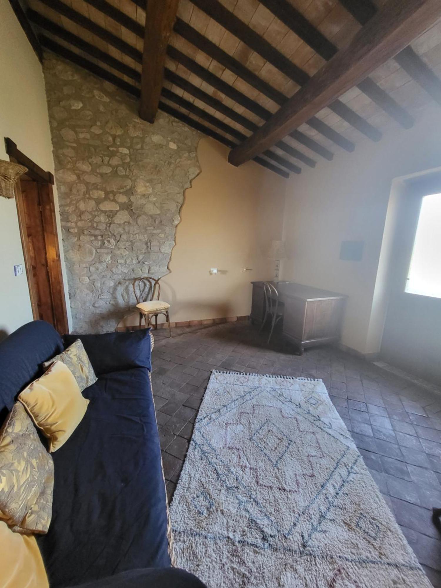 Country House La Collina Di Bargiano - Casa Raffaella アッレローナ エクステリア 写真
