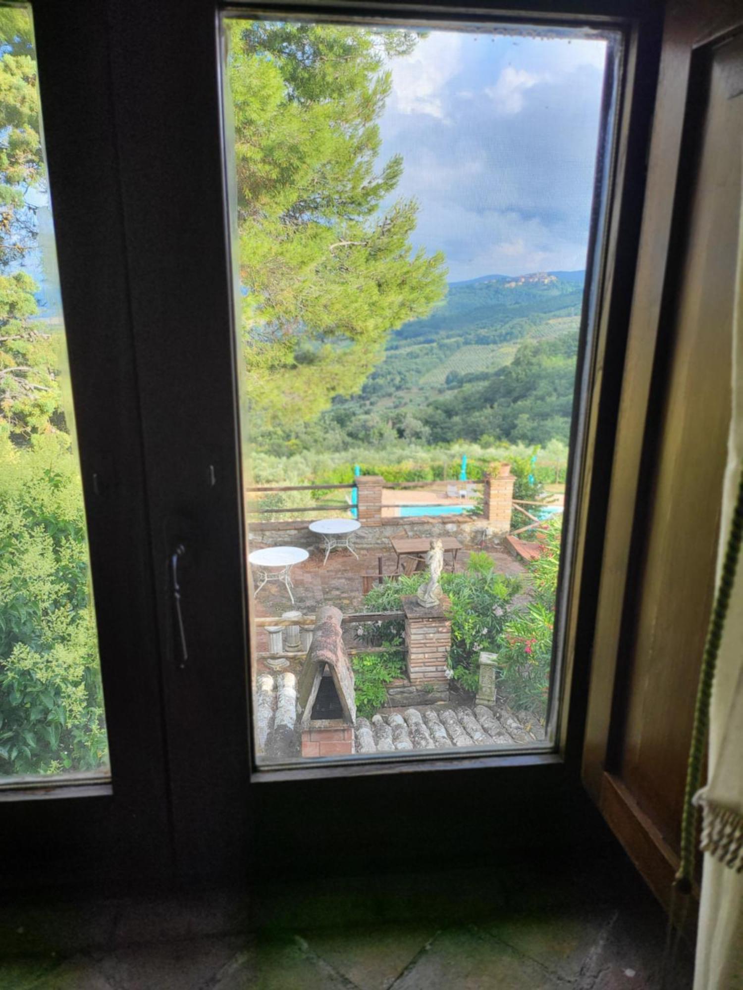 Country House La Collina Di Bargiano - Casa Raffaella アッレローナ エクステリア 写真