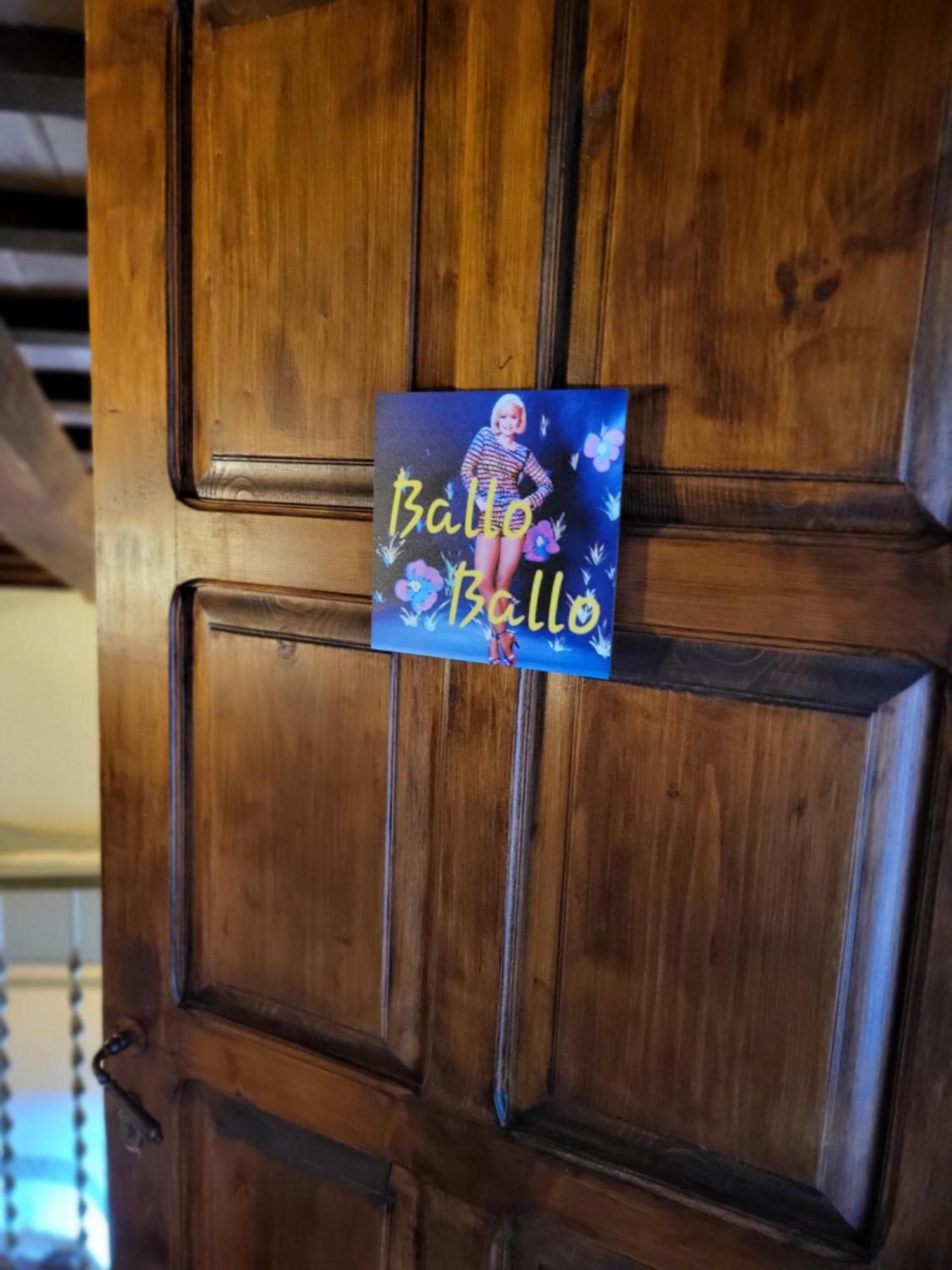 Country House La Collina Di Bargiano - Casa Raffaella アッレローナ エクステリア 写真
